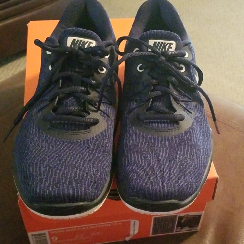 Nike Women Flex Supreme